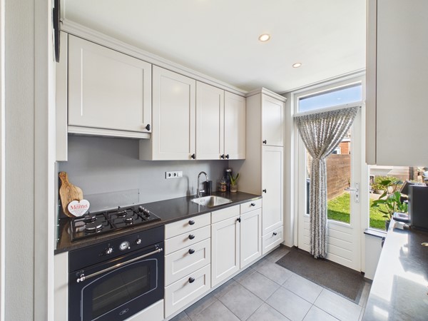 Medium property photo - Johannes Vermeerstraat 10, 4532 HE Terneuzen